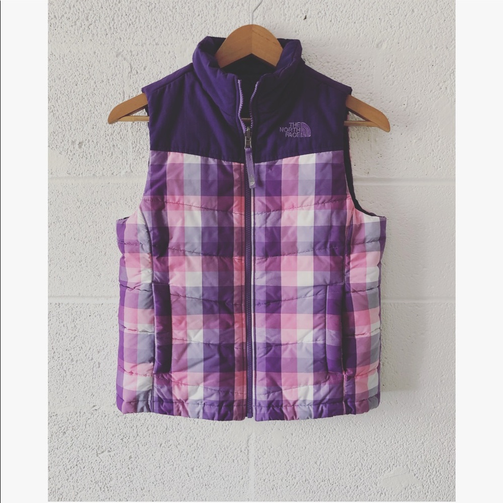 The North Face girls plaid puffer vest sz: 10/12